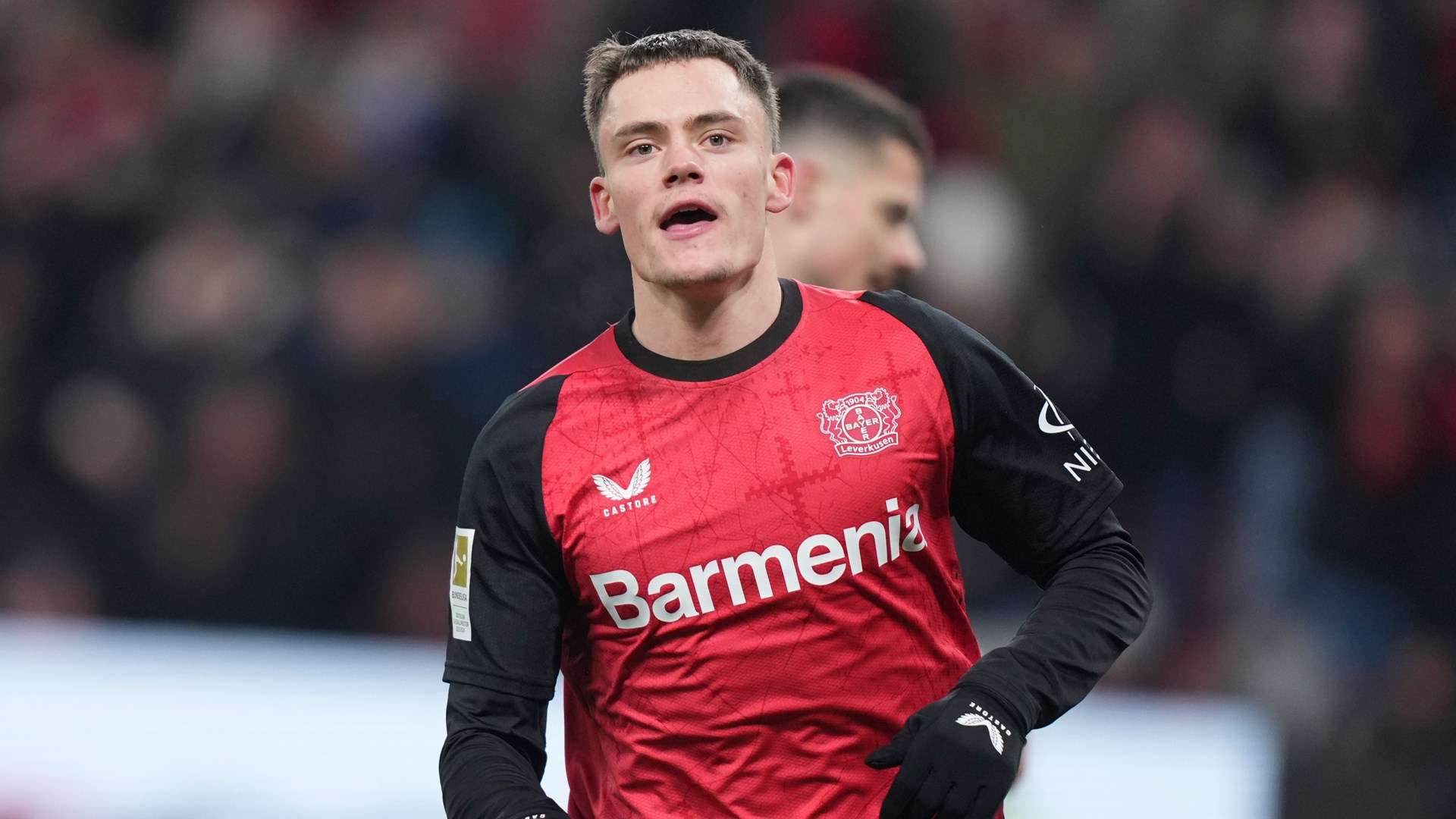 响他在俱乐 响他在俱乐