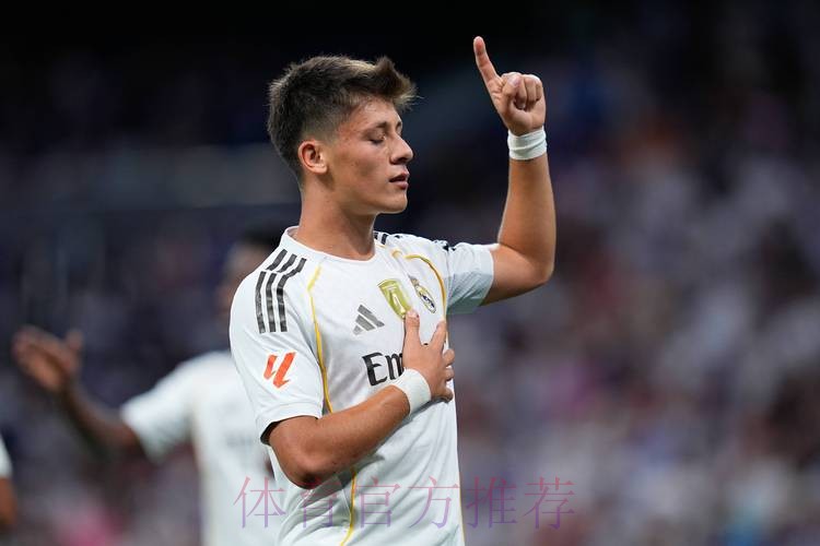 阿斯:居勒尔已训练一周 皇马希望他恢复后再比赛 阿斯:居勒尔已训练一周 皇马希望他恢复后再比赛